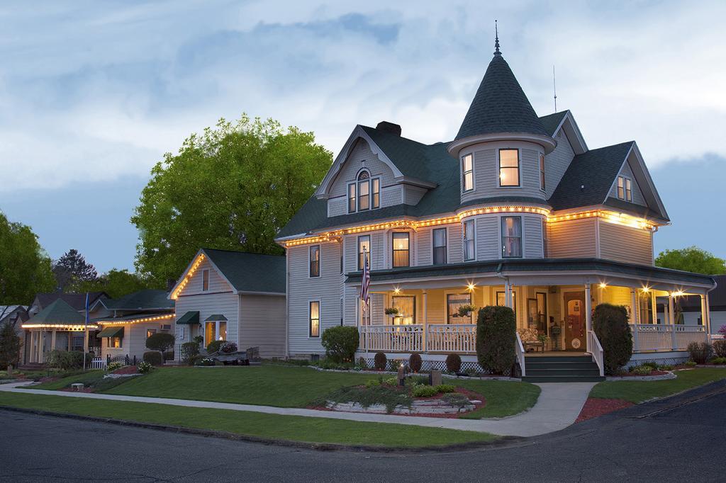 Westby House Inn Екстериор снимка